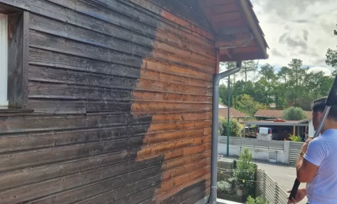 Nettoyage de façade de maison en bois à Labenne, Dax, HN Rénovation